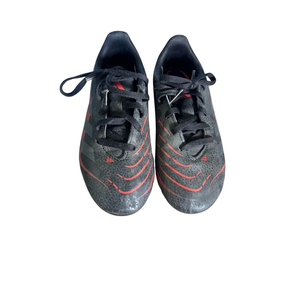 adidas Black & Red Predator Soccer Cleats Boys Size 2 Outdoors, Active, Sports